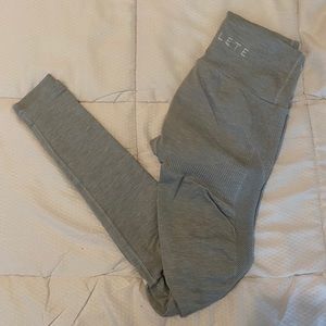Alphalete Aero Leggings - Silver